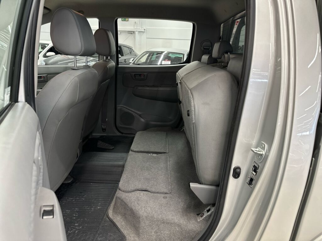 Toyota Hilux 2012 Y