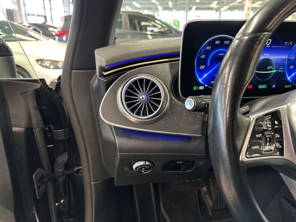 Mercedes-Benz EQE 2022 Musta