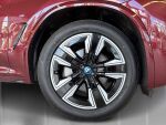 BMW iX3 2023 Punainen