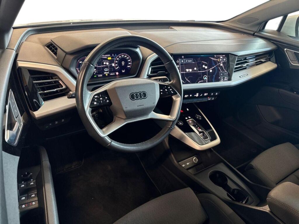 Audi Q4 e-tron 2023 