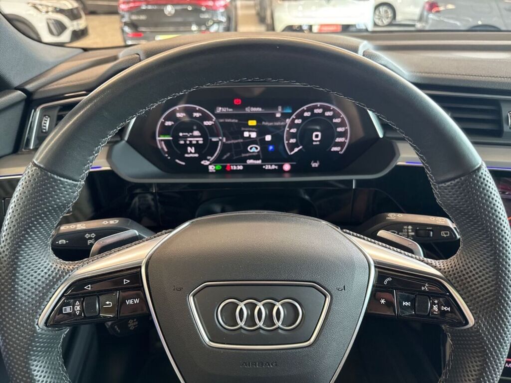 Audi Q8 e-tron 2024 Harmaa (Daytona Grey)