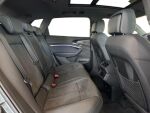 Audi Q8 e-tron 2024 Harmaa (Daytona Grey)