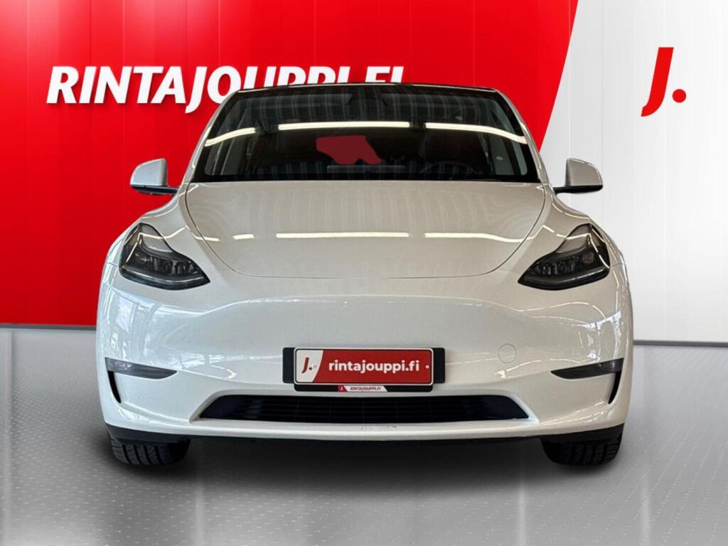Tesla Model Y 2024 Valkoinen
