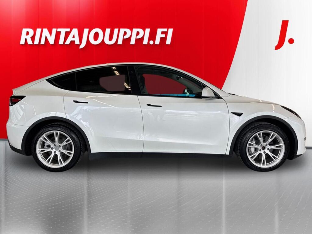 Tesla Model Y 2024 Valkoinen