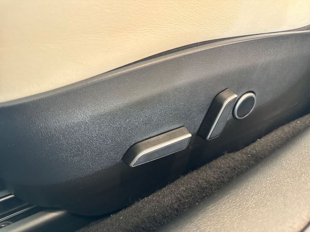 Tesla Model 3 2022 Harmaa