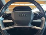 Audi Q4 e-tron 2022 Musta