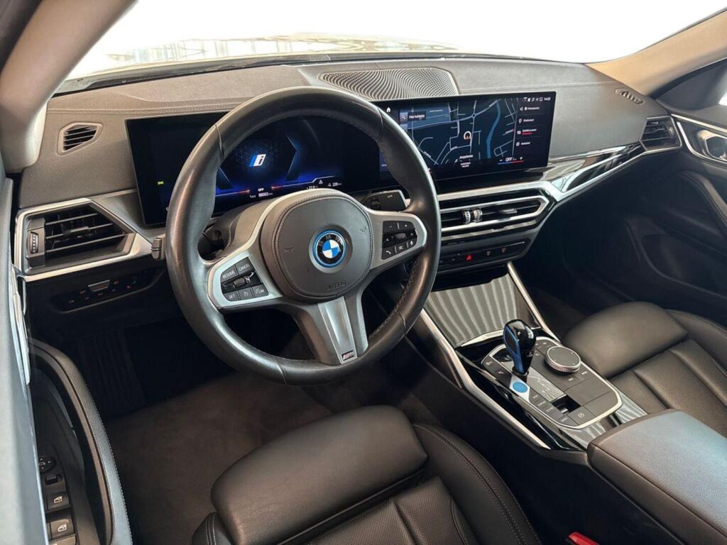BMW i4 2022 