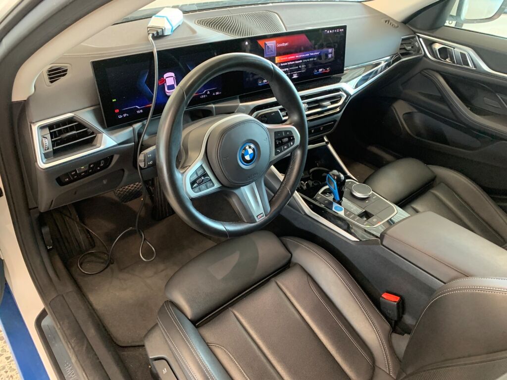 BMW i4 2022 