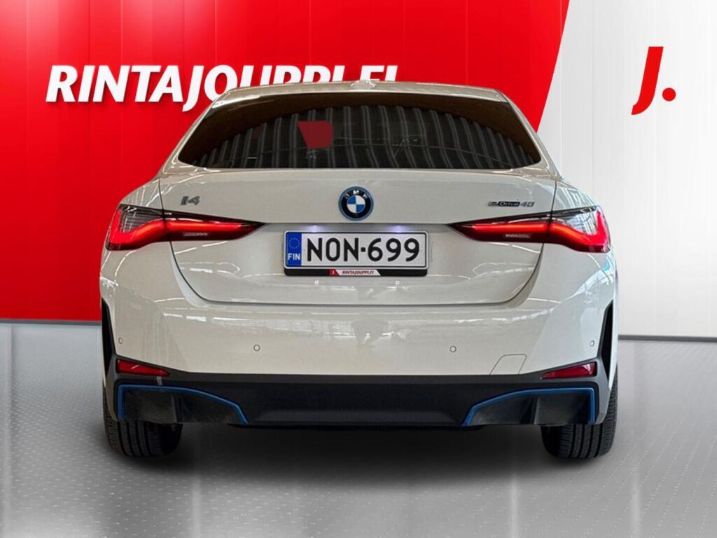 BMW i4 2022 