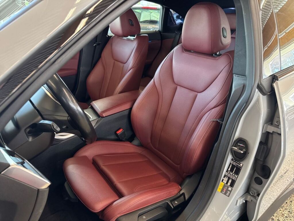 BMW i4 2023 Harmaa