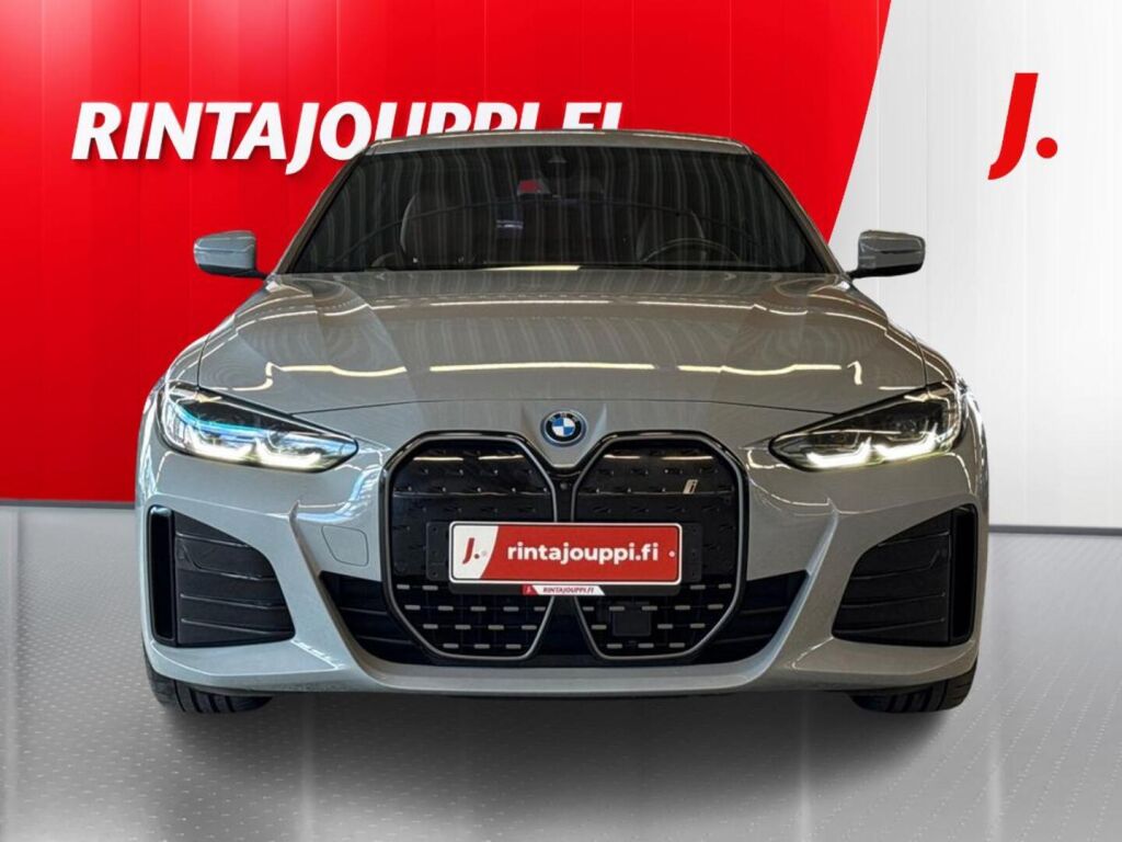 BMW i4 2023 Harmaa
