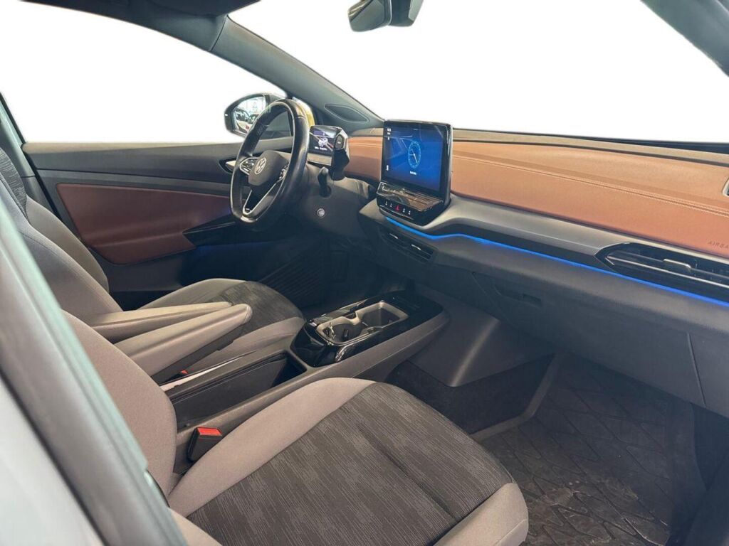Volkswagen ID.5 2023 Harmaa