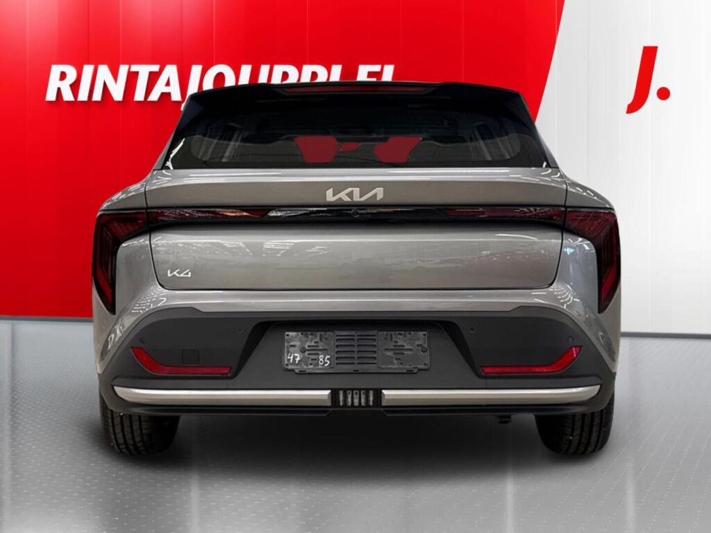 Kia K4 2026 Harmaa