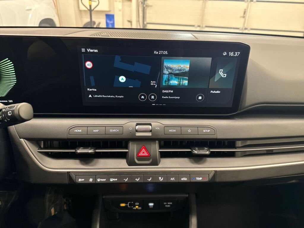 Kia K4 2026 Harmaa