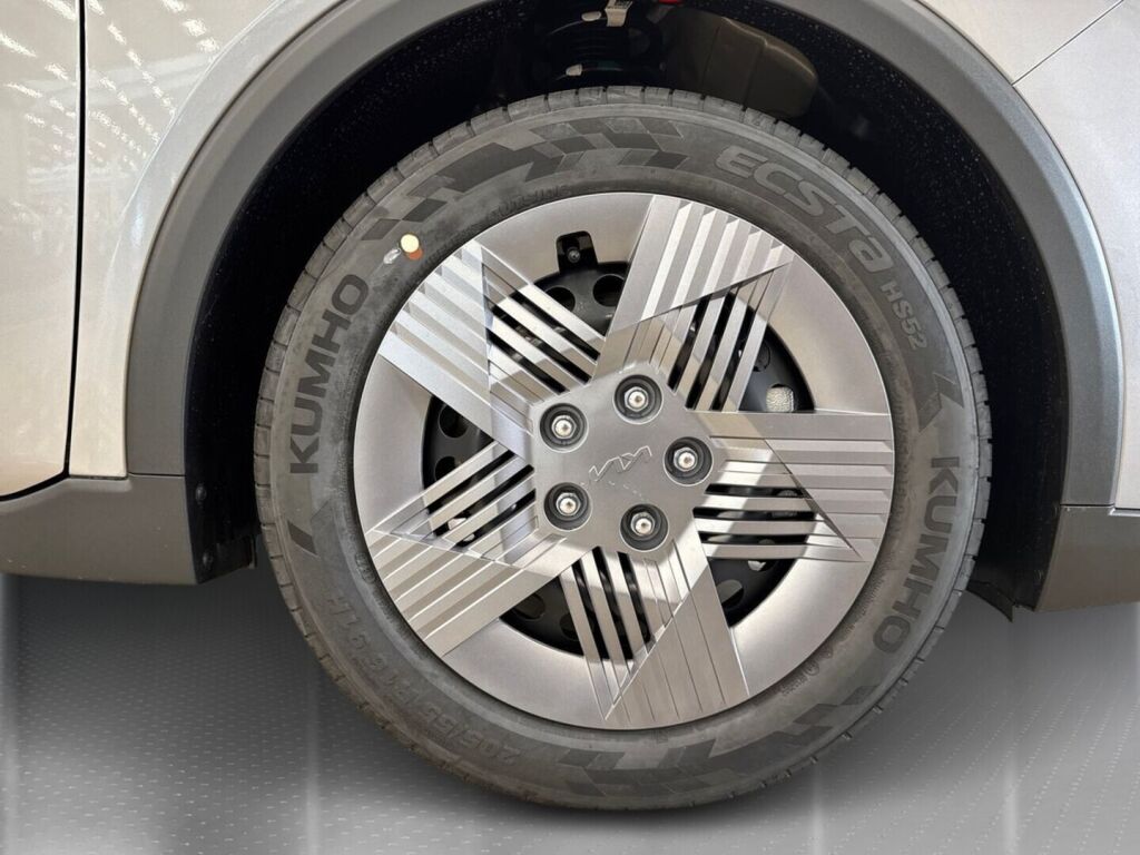 Kia K4 2026 Harmaa