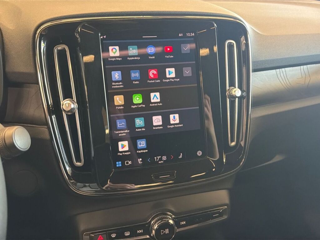 Volvo C40 2023 