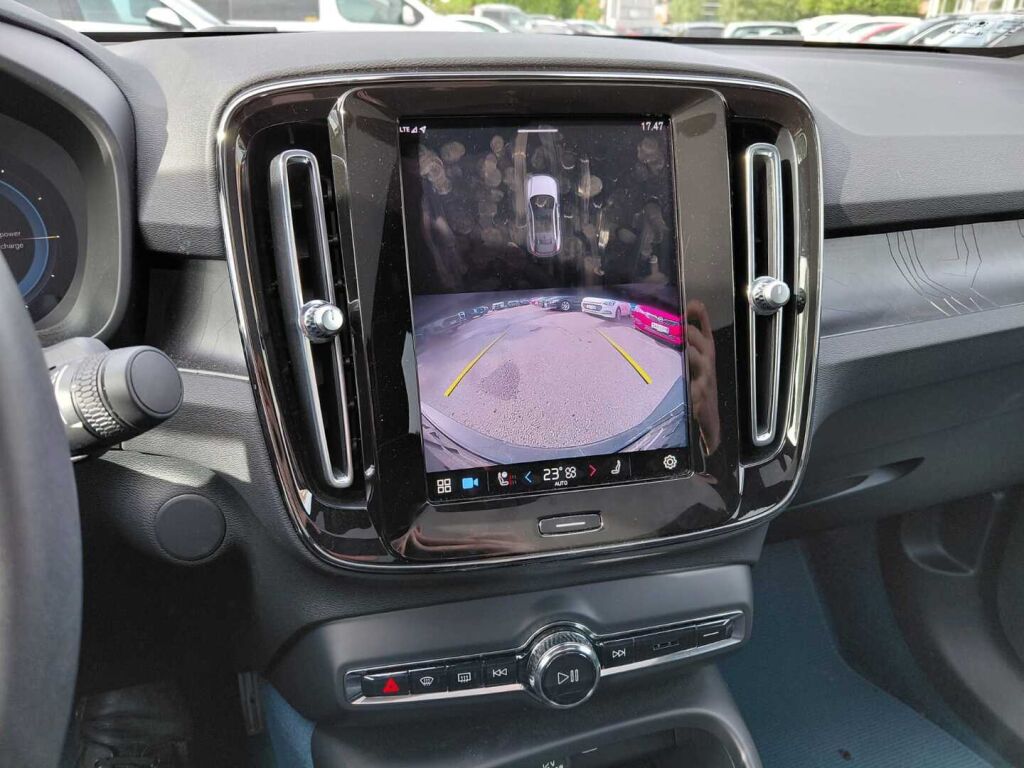 Volvo C40 2023 