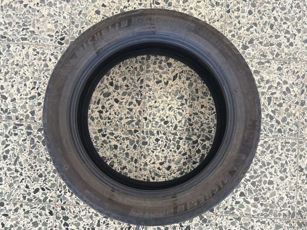 Volvo C40 2023 