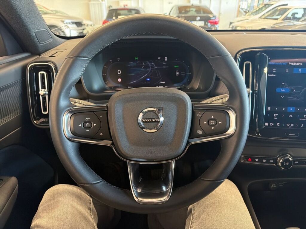 Volvo C40 2023 