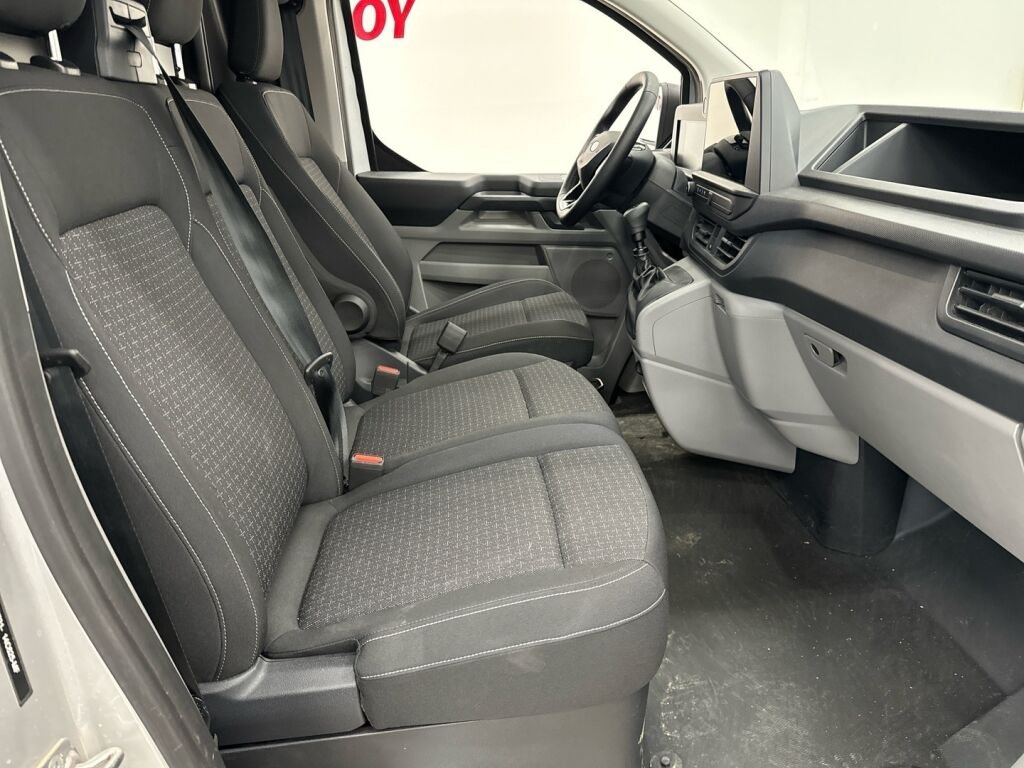 Ford Transit Custom 2026 Harmaa