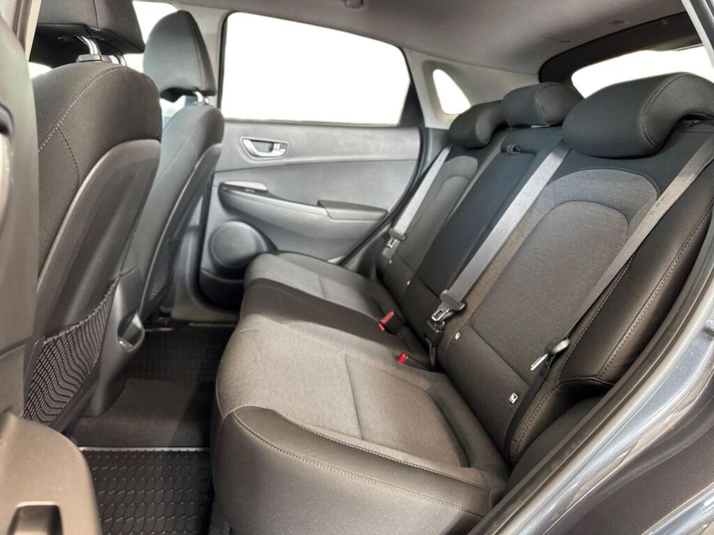 Hyundai KONA 2021 