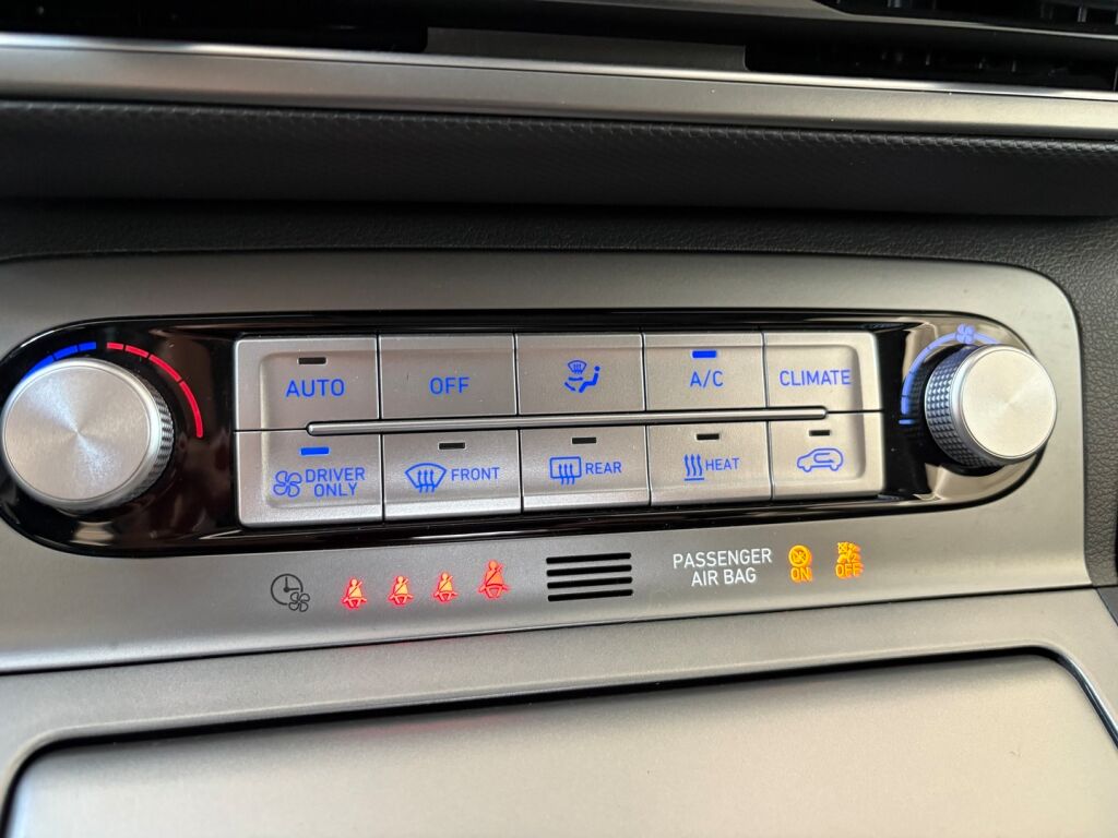 Hyundai KONA 2021 
