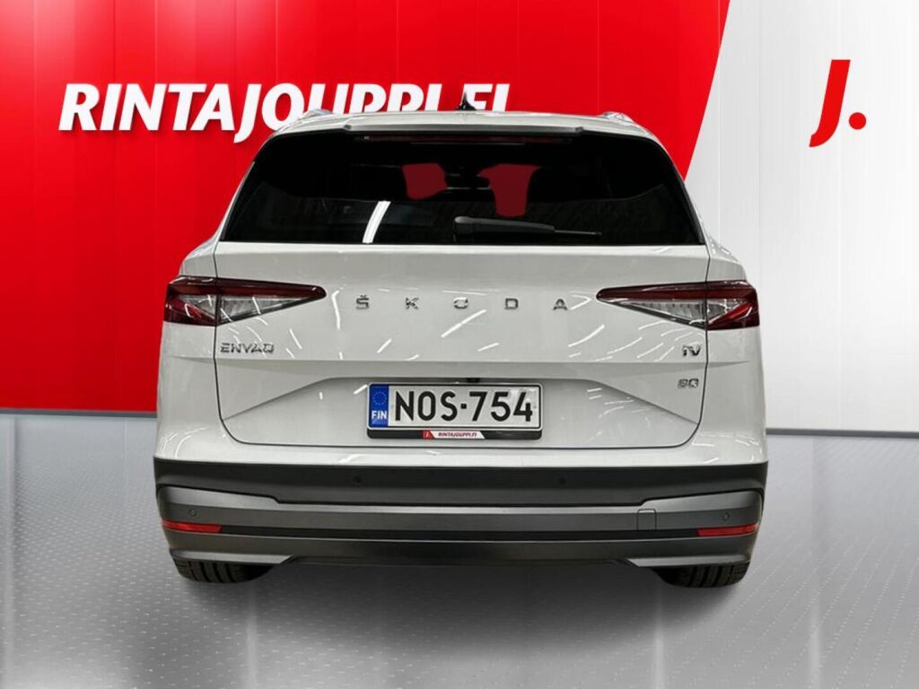 Skoda Enyaq 2022 Valkoinen (Moon White Metallic)