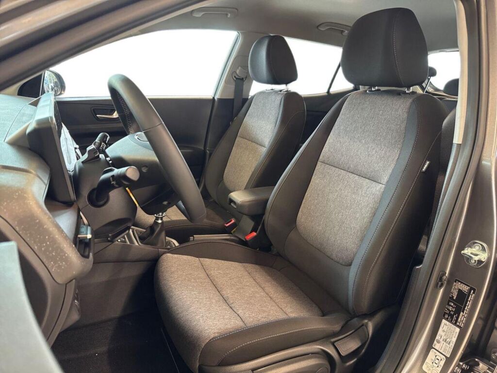 Kia Stonic 2026 Harmaa