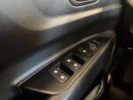 Kia Stonic 2026 Musta