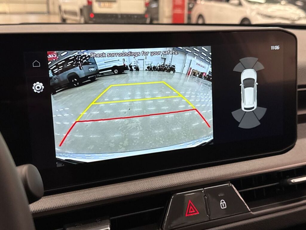 Kia Stonic 2026 Valkoinen