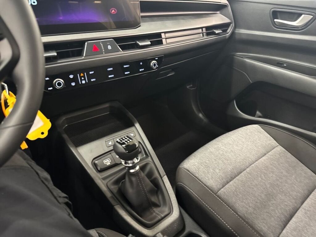 Kia Stonic 2026 Harmaa