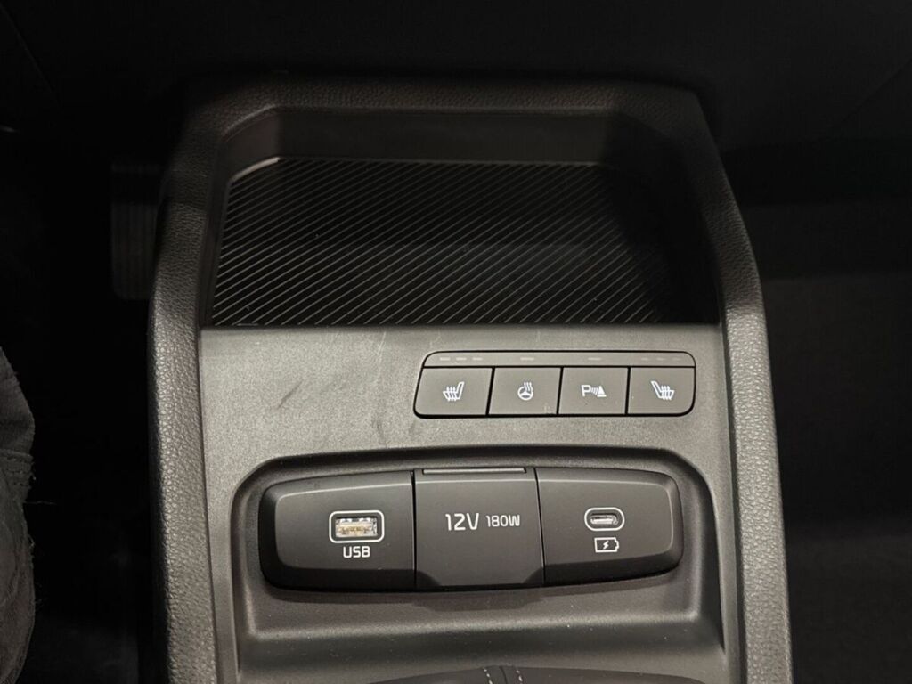 Kia Stonic 2026 Harmaa