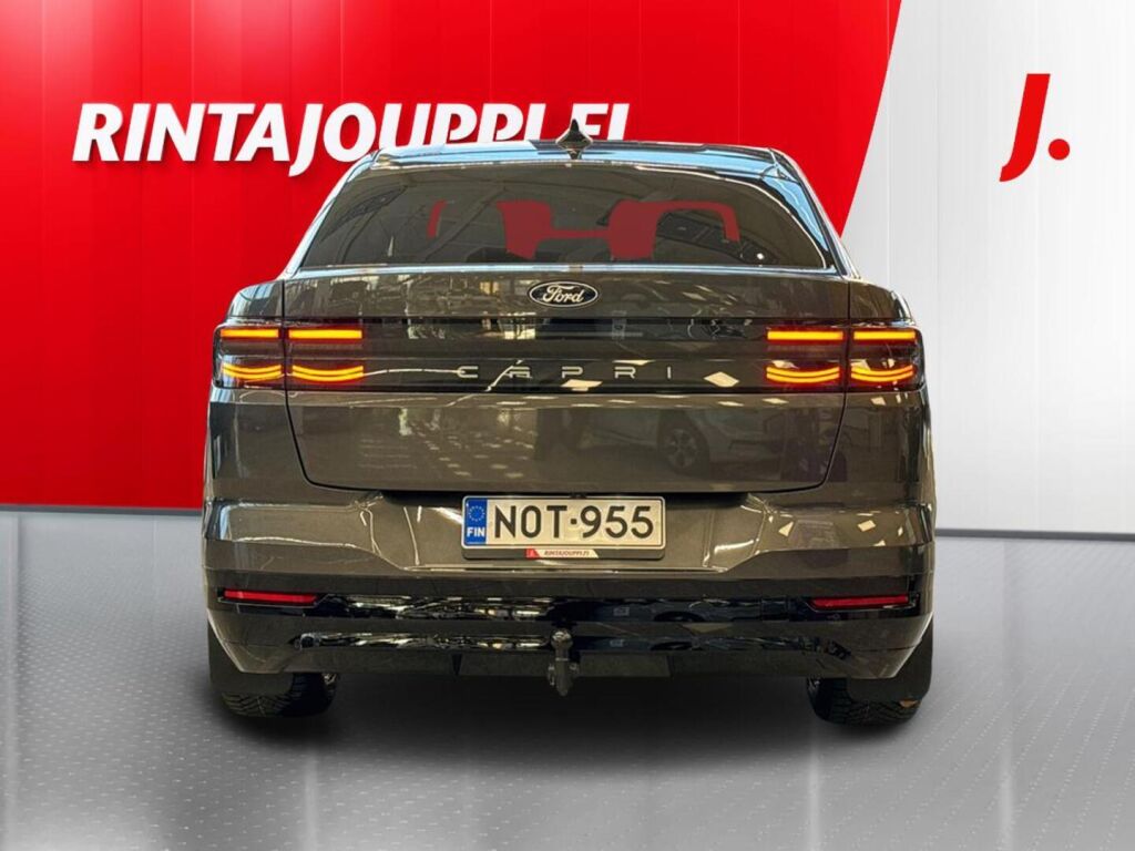 Ford Capri 2026 Magnetic