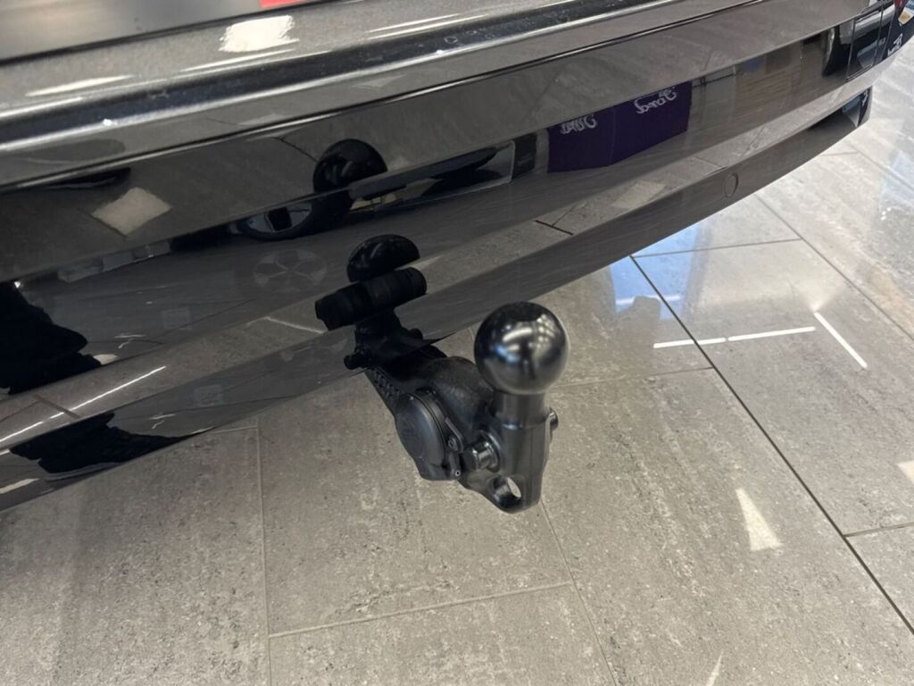 Ford Capri 2026 Magnetic