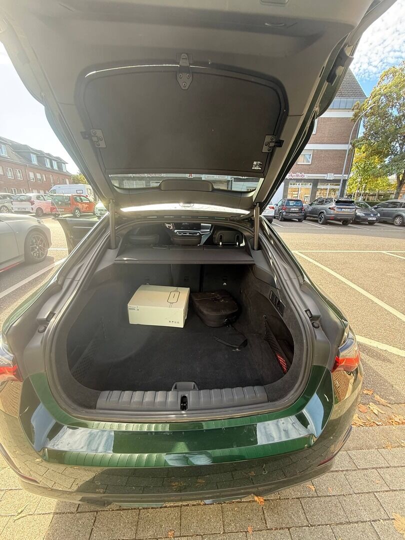 BMW i4 2022 