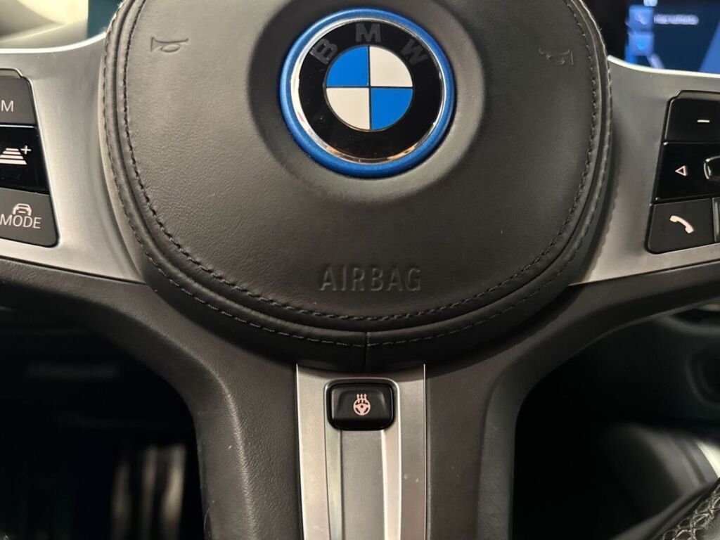 BMW i4 2022 