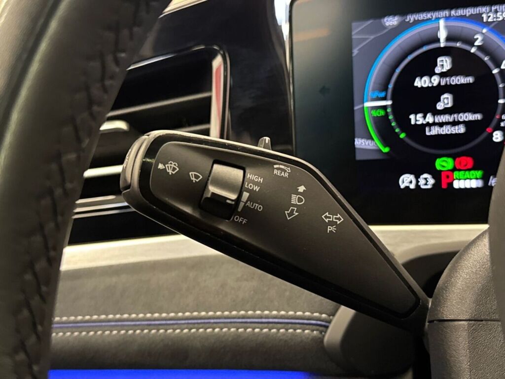Volkswagen Passat 2025 
