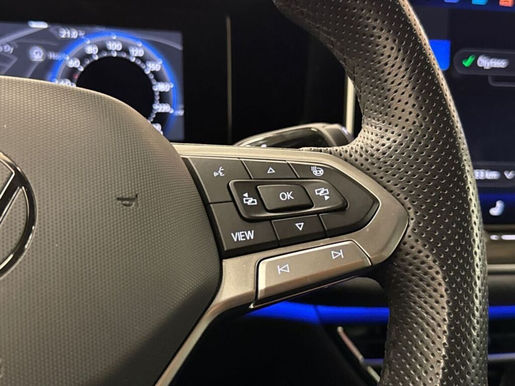 Volkswagen Passat 2025 