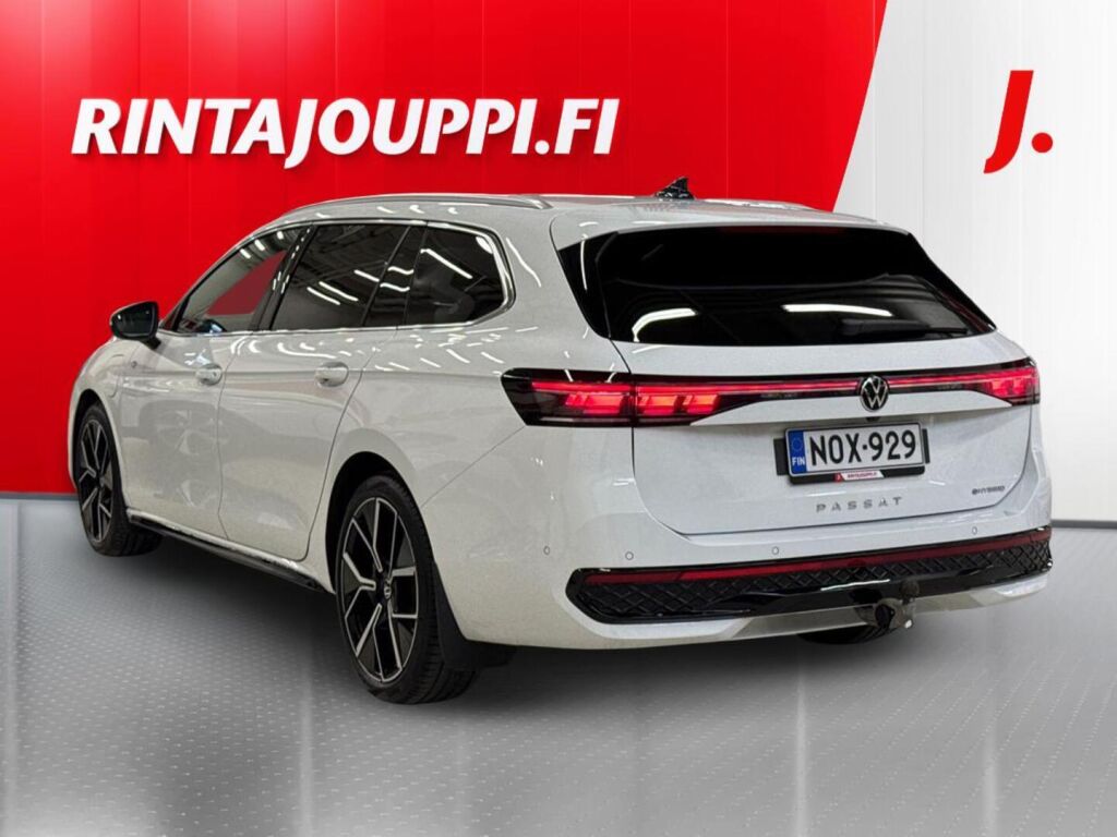 Volkswagen Passat 2025 