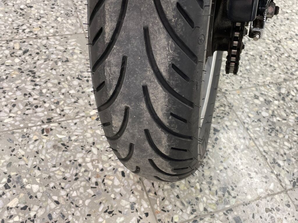 Triumph Thruxton 2005 Musta