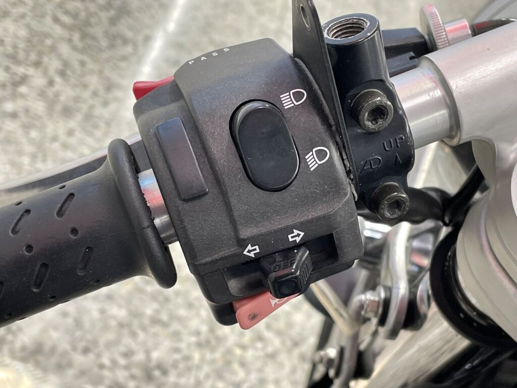 Triumph Thruxton 2005 Musta