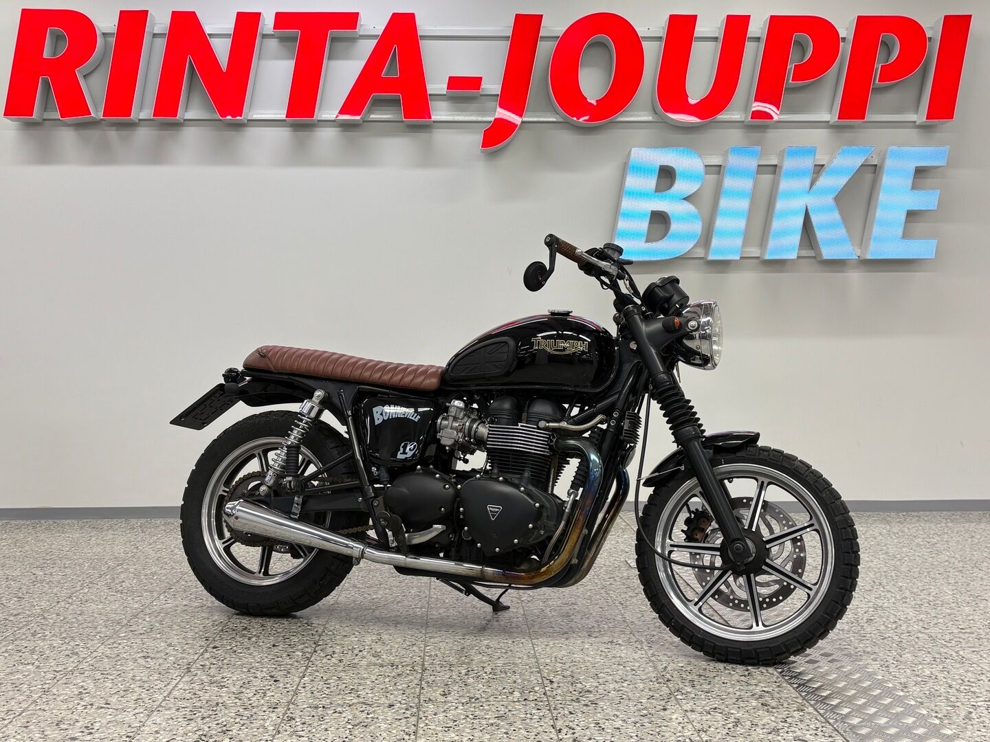 Triumph BONNEVILLE