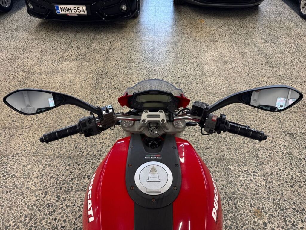 Ducati Monster 2008 Punainen