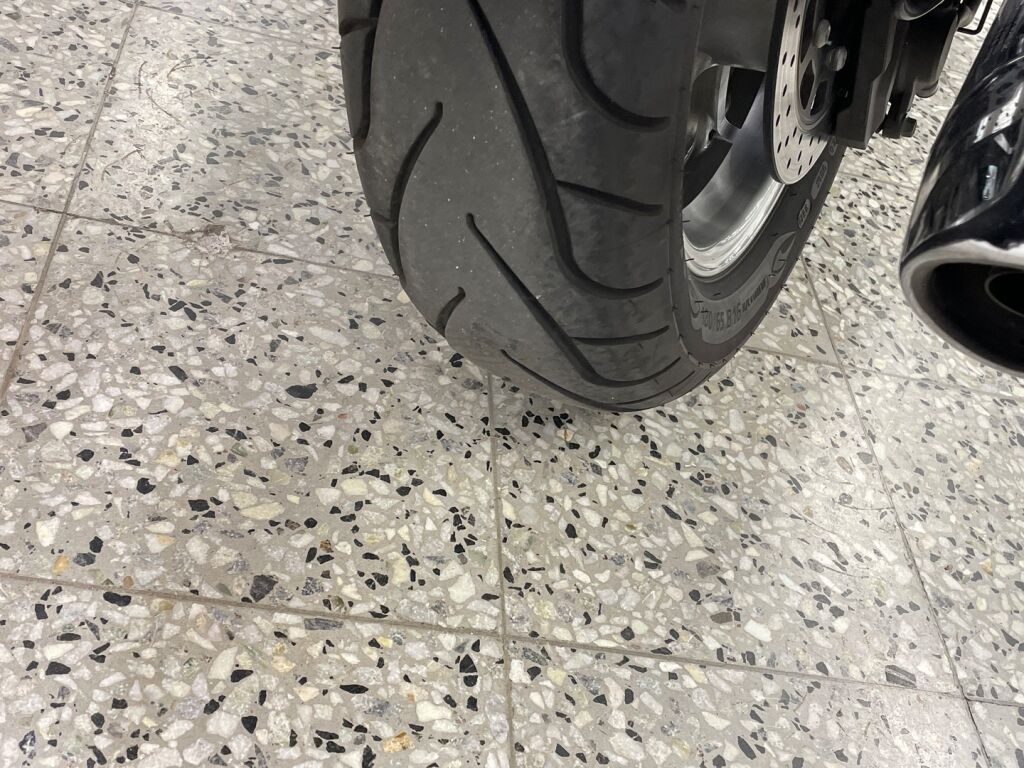 Yamaha XVS 2009 Musta