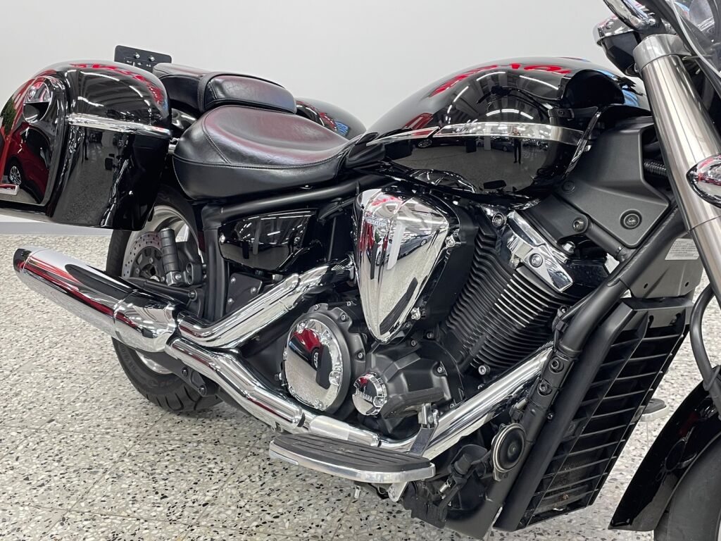 Yamaha XVS 2009 Musta