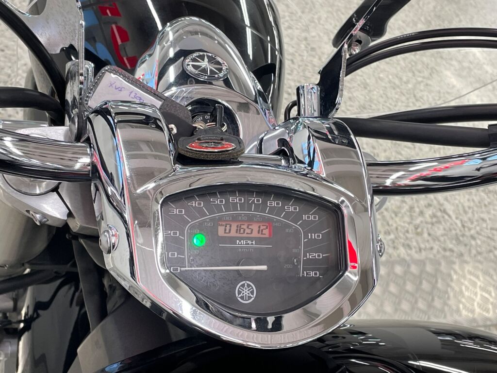 Yamaha XVS 2009 Musta