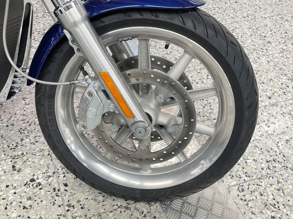 Harley-davidson VRSC 2006 Sininen