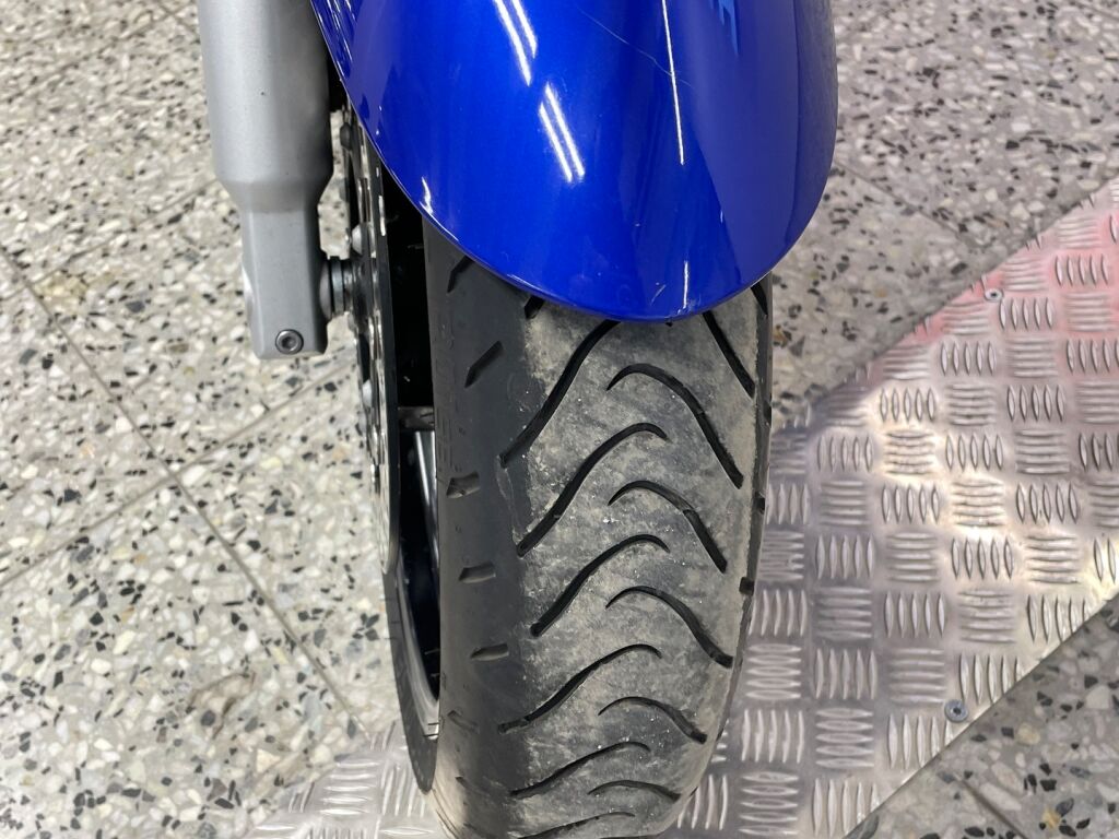 Yamaha FJR 2004 Sininen