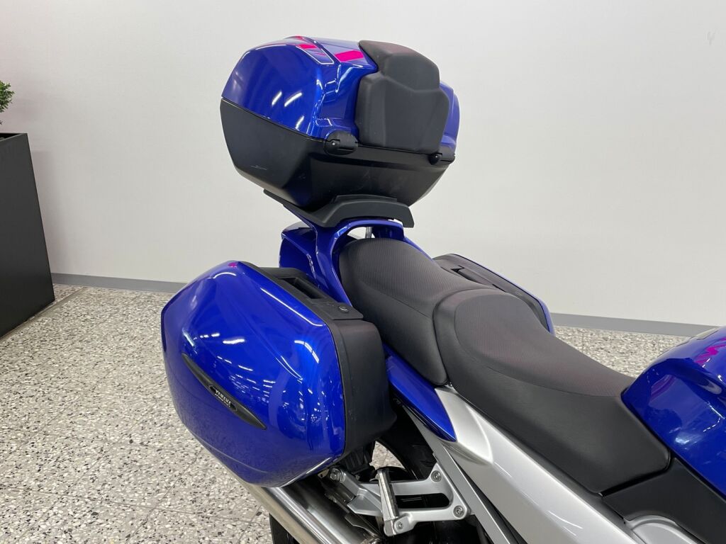 Yamaha FJR 2004 Sininen