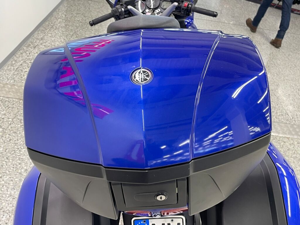 Yamaha FJR 2004 Sininen